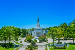 Houston Texas Temple Tropical Surroundings